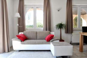 Гостиница B Apartment  Бьербик